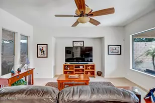 2605 W Florimond Rd, Phoenix, AZ 85086 - Photo 7