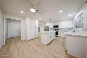 9833 E Watford Way, Sun Lakes, AZ 85248 - Photo 11