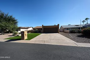 9833 E Watford Way, Sun Lakes, AZ 85248 - Photo 3