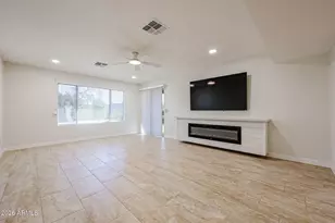 9833 E Watford Way, Sun Lakes, AZ 85248 - Photo 9