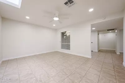 9833 E Watford Way, Sun Lakes, AZ 85248 - Photo 5