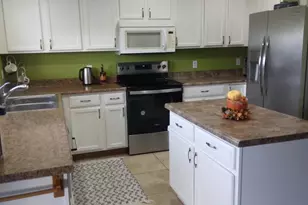 8276 W Tinajas Dr, Arizona City, AZ 85123 - Photo 9