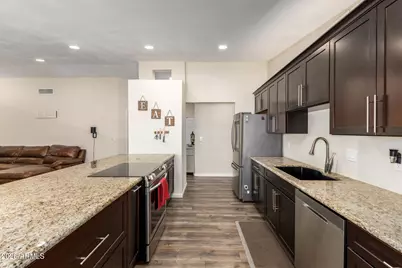 680 W Shawnee Drive, Chandler, AZ 85225 - Photo 9