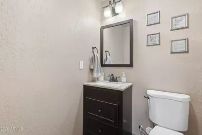 8021 W Denton Lane, Glendale, AZ 85303 - Photo 25