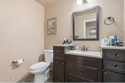 8021 W Denton Lane, Glendale, AZ 85303 - Photo 29