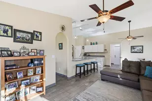 8021 W Denton Ln, Glendale, AZ 85303 - Photo 15