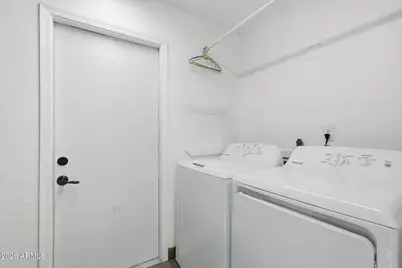 8021 W Denton Lane, Glendale, AZ 85303 - Photo 31