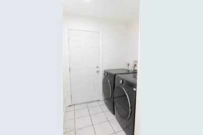 1725 W Oraibi Drive, Phoenix, AZ 85027 - Photo 11