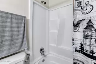 3707 W Caron St, Phoenix, AZ 85051 - Photo 17