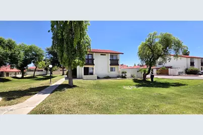 2831 E Waltann Lane #1, Phoenix, AZ 85032 - Photo 7