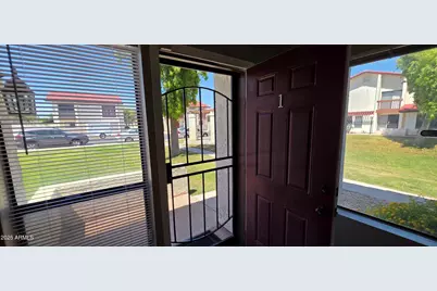 2831 E Waltann Lane #1, Phoenix, AZ 85032 - Photo 21