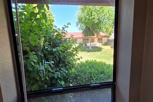 2831 E Waltann Ln, Phoenix, AZ 85032 - Photo 19