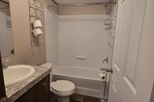 17825 N 7th St, Phoenix, AZ 85022 - Photo 9