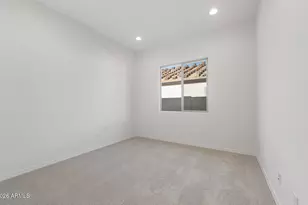 24898 N 170th Dr, Surprise, AZ 85387 - Photo 9