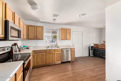 115 S Apache Avenue, Eloy, AZ 85131 - Photo 7