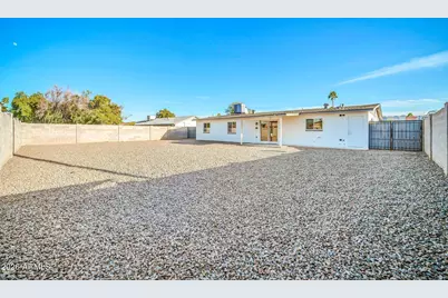 3430 E Poinsettia Drive, Phoenix, AZ 85028 - Photo 17