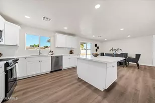 3430 E Poinsettia Dr, Phoenix, AZ 85028 - Photo 7