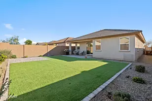 3074 E Riding Boot Wy, San Tan Valley, AZ 85140 - Photo 5