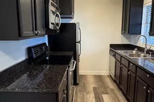 14145 N 92nd St, Scottsdale, AZ 85260 - Photo 7