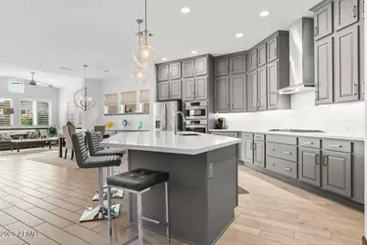 21257 W Hillcrest Boulevard, Buckeye, AZ 85396 - Photo 5