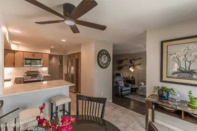 10080 E Mountainview Lake Drive #204, Scottsdale, AZ 85258 - Photo 5