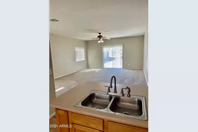 23808 N Sunrise Circle, Florence, AZ 85132 - Photo 7