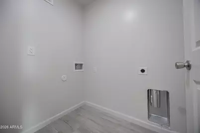 2121 W Adams Street #B105, Phoenix, AZ 85009 - Photo 17