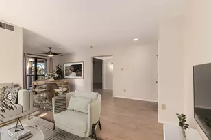 9270 E Mission Ln, Scottsdale, AZ 85258 - Photo 3