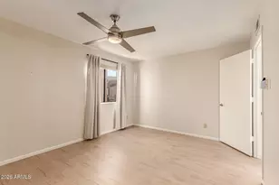 9270 E Mission Ln, Scottsdale, AZ 85258 - Photo 15