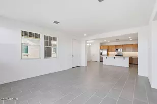 10034 W Piccadilly Rd, Avondale, AZ 85392 - Photo 13