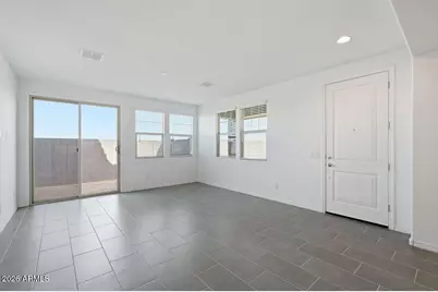 10034 W Piccadilly Road, Avondale, AZ 85392 - Photo 11