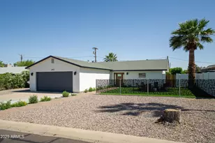 6907 E Palm Ln, Scottsdale, AZ 85257 - Photo 3