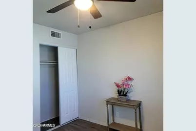 5218 N 42nd Lane, Phoenix, AZ 85019 - Photo 3