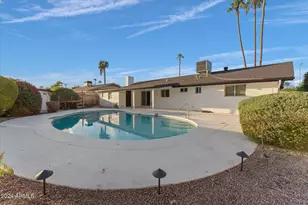 1921 E Laguna Dr, Tempe, AZ 85282 - Photo 25