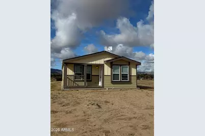 4123 N Cowlic Road, Golden Valley, AZ 86413 - Photo 1