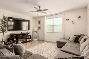 12475 W Palmaire Ave, Glendale, AZ 85307 - Photo 9