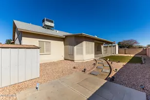 10109 W Denton Ln, Glendale, AZ 85307 - Photo 43