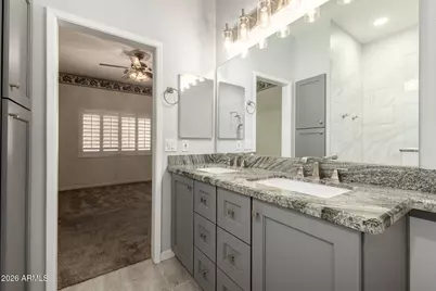 10109 W Denton Lane, Glendale, AZ 85307 - Photo 21