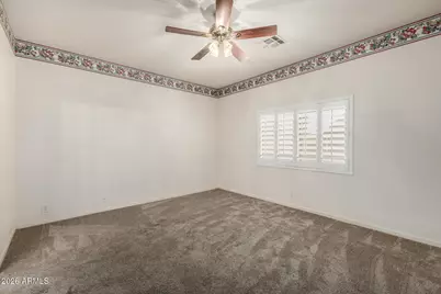 10109 W Denton Lane, Glendale, AZ 85307 - Photo 17