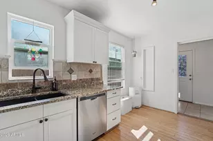 1838 N Mitchell St, Phoenix, AZ 85006 - Photo 9