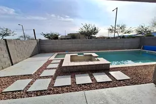 18541 W Mescal St, Surprise, AZ 85388 - Photo 9