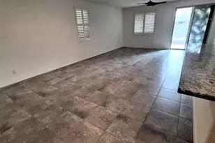 18541 W Mescal St, Surprise, AZ 85388 - Photo 15