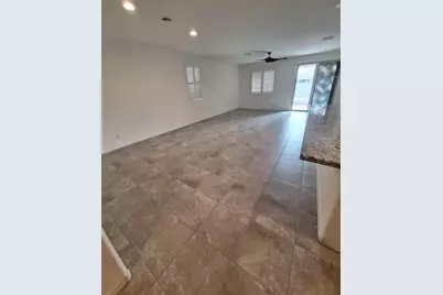 18541 W Mescal Street, Surprise, AZ 85388 - Photo 11