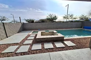 18541 W Mescal St, Surprise, AZ 85388 - Photo 9