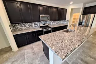 18541 W Mescal St, Surprise, AZ 85388 - Photo 17