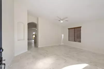 40332 W Hayden Drive, Maricopa, AZ 85138 - Photo 11