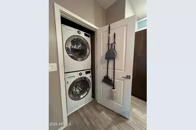 2329 E Hidalgo Avenue, Phoenix, AZ 85040 - Photo 27