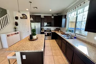 12202 W Del Rio Ln, Avondale, AZ 85323 - Photo 11