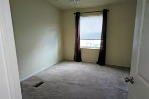 18415 S Henry Coe Rd, Peeples Valley, AZ 86332 - Photo 13