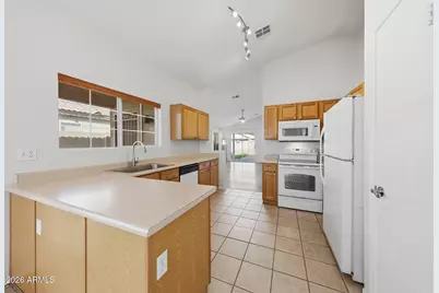 10432 W Reade Avenue, Glendale, AZ 85307 - Photo 15